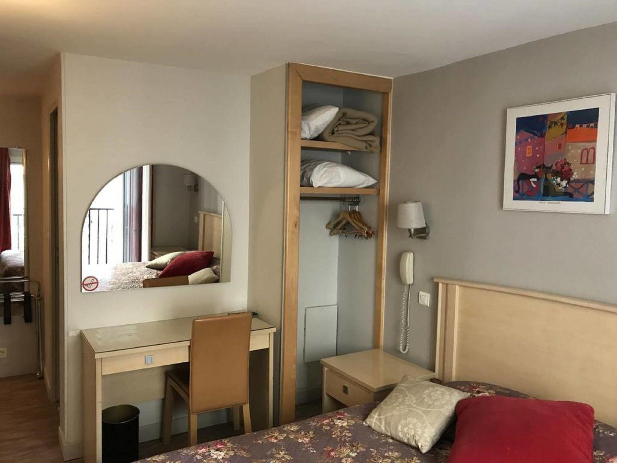 Enghien Apartment Paris Exterior foto